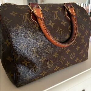 Louis Vuitton Classic Monogram Satchel Speedy 25